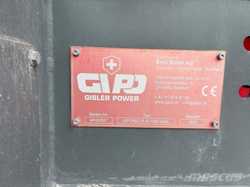 GIPO P090 GIGA Mobilní drtiče