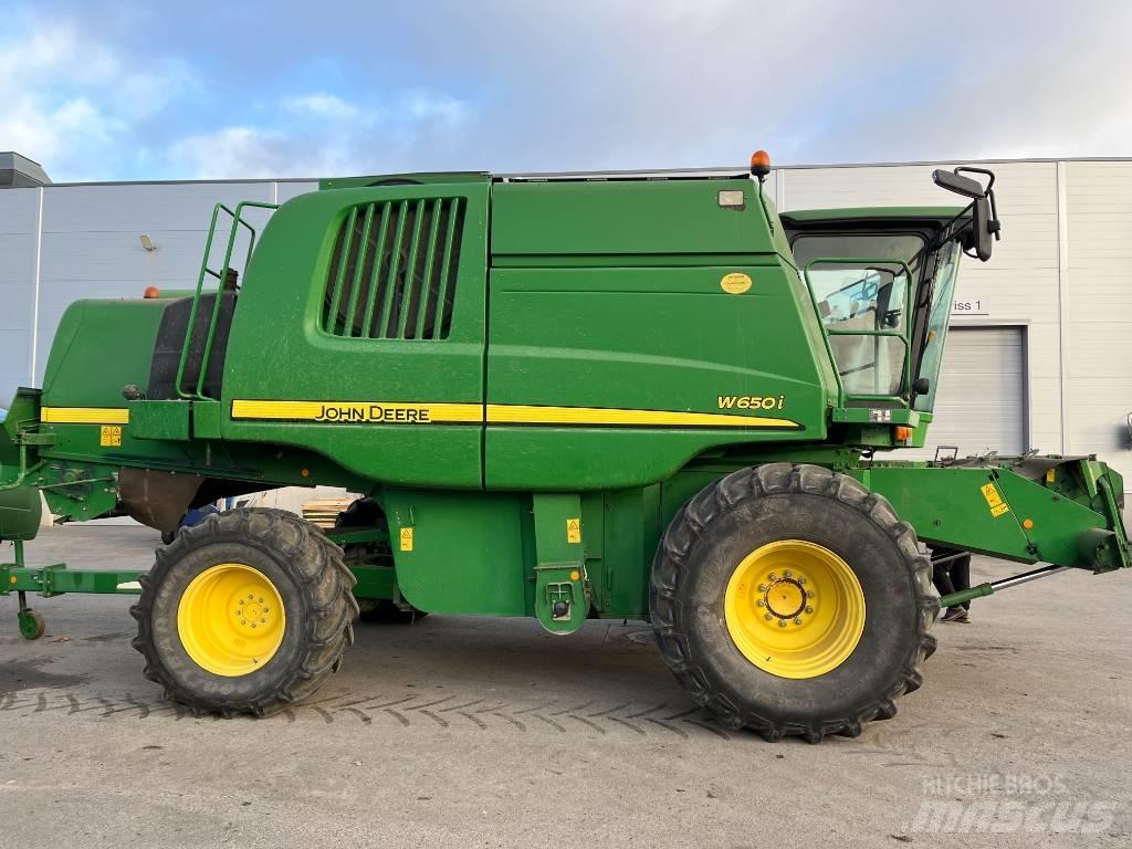 John Deere W 650 i Sklízecí mlátičky