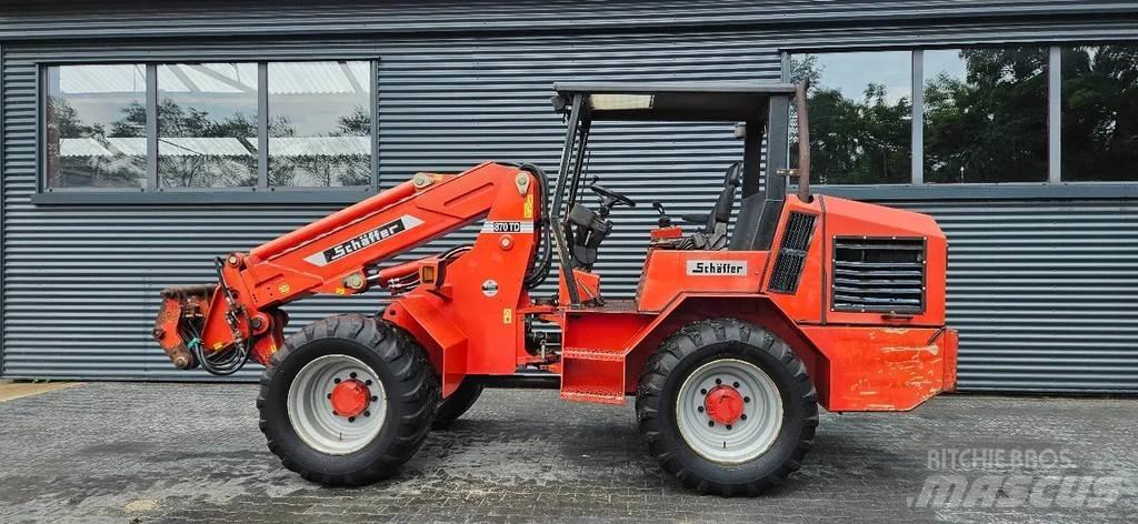 Schäffer 870 T Kolové nakladače