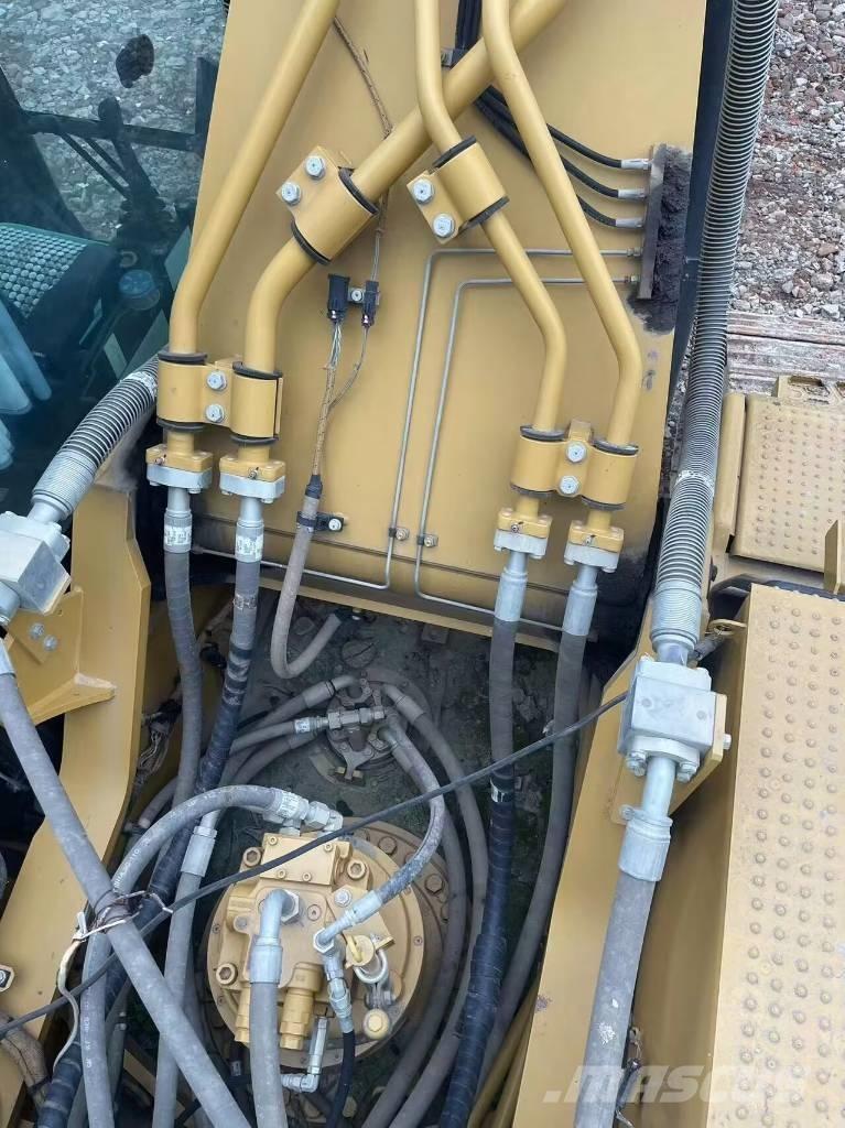 CAT 336 Pásová rýpadla