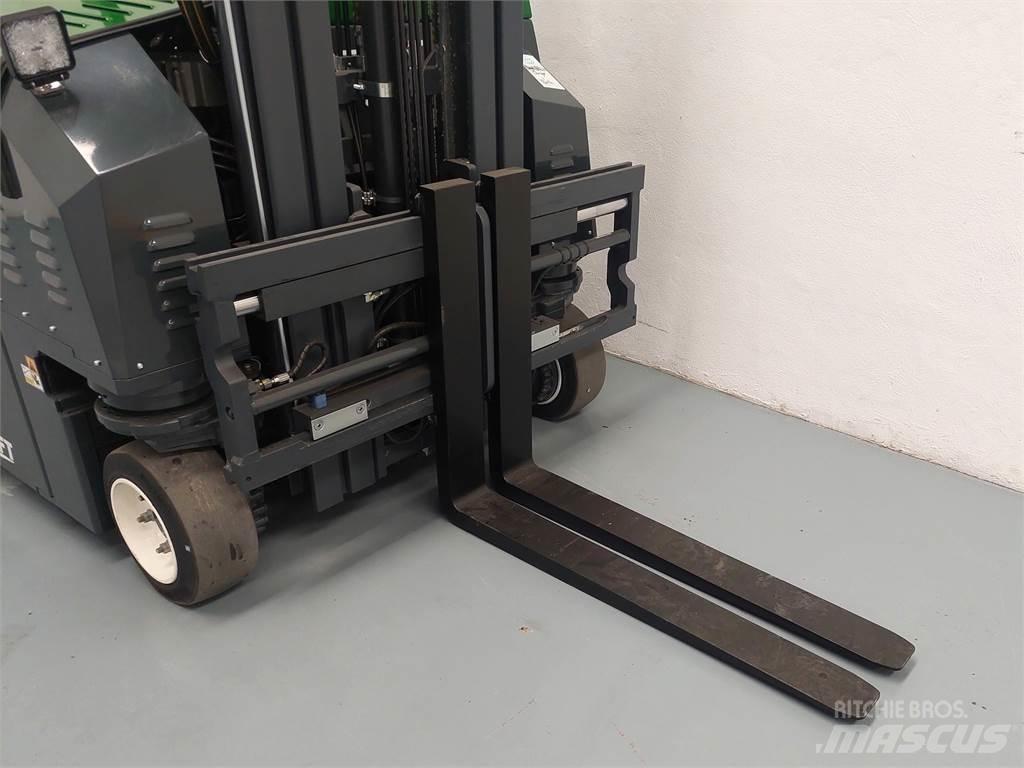 Combilift CBE2500 Další