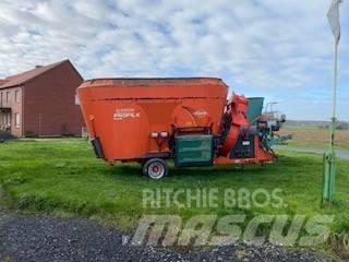 Kuhn Typ 2070 Míchačky krmiva