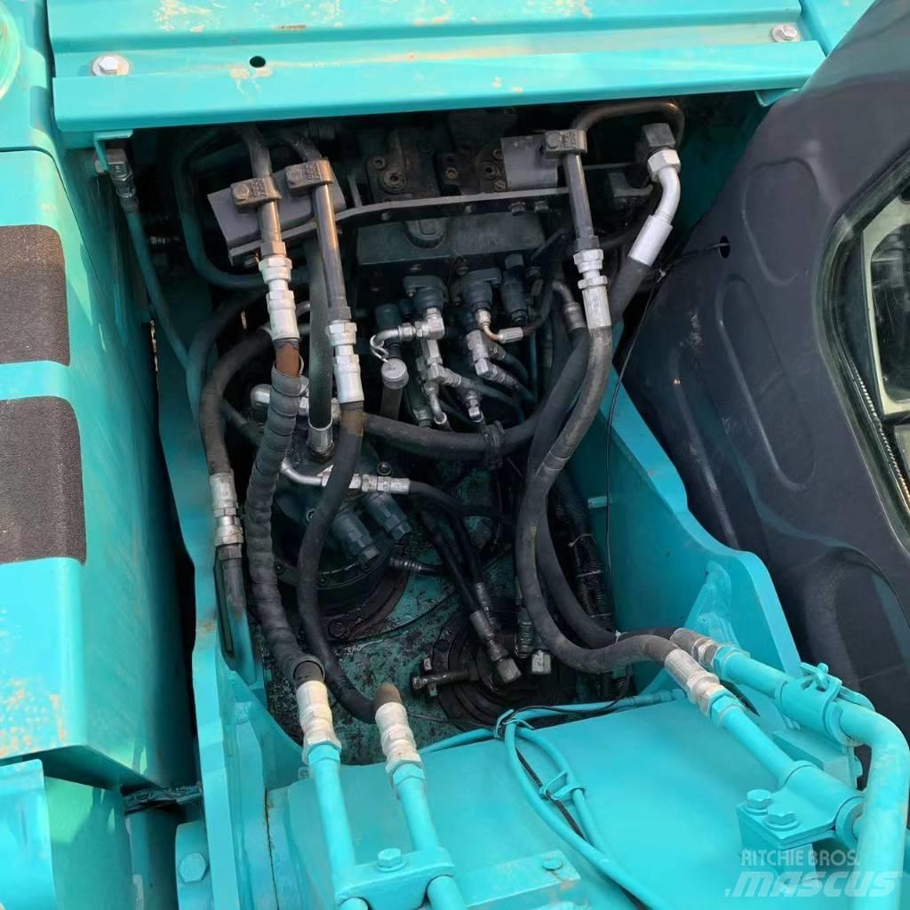 Kobelco 140 SR Pásová rýpadla