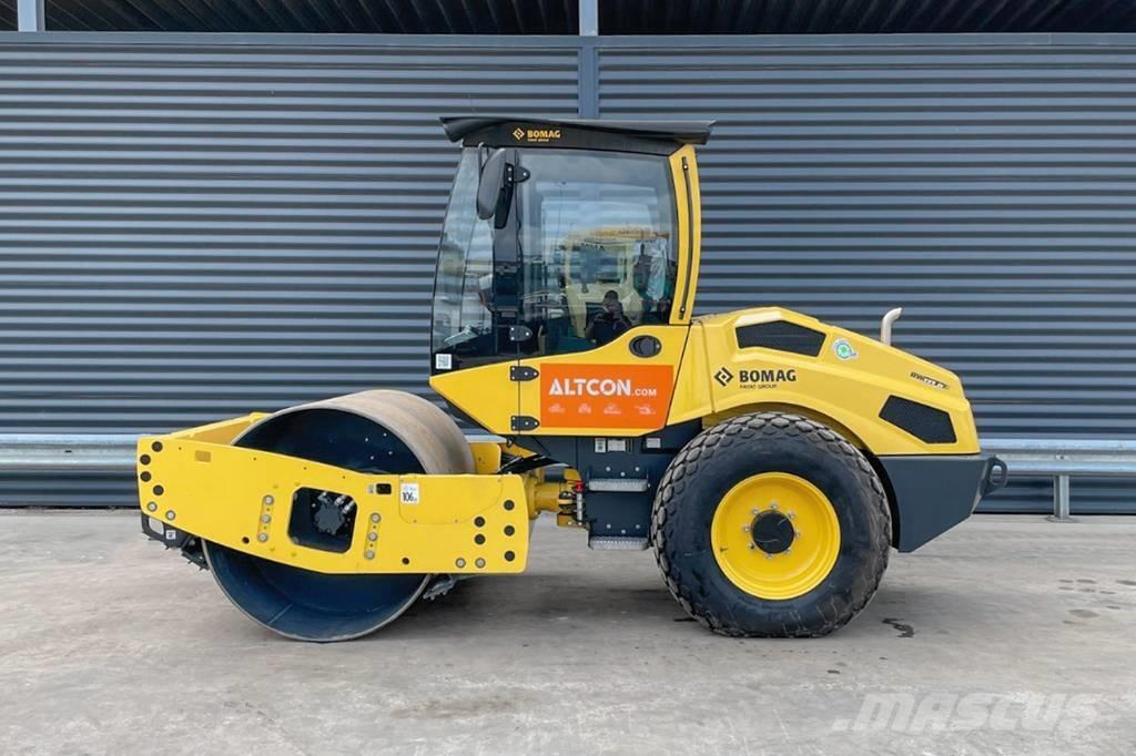 Bomag BW 177 D-5 Tahačové válce