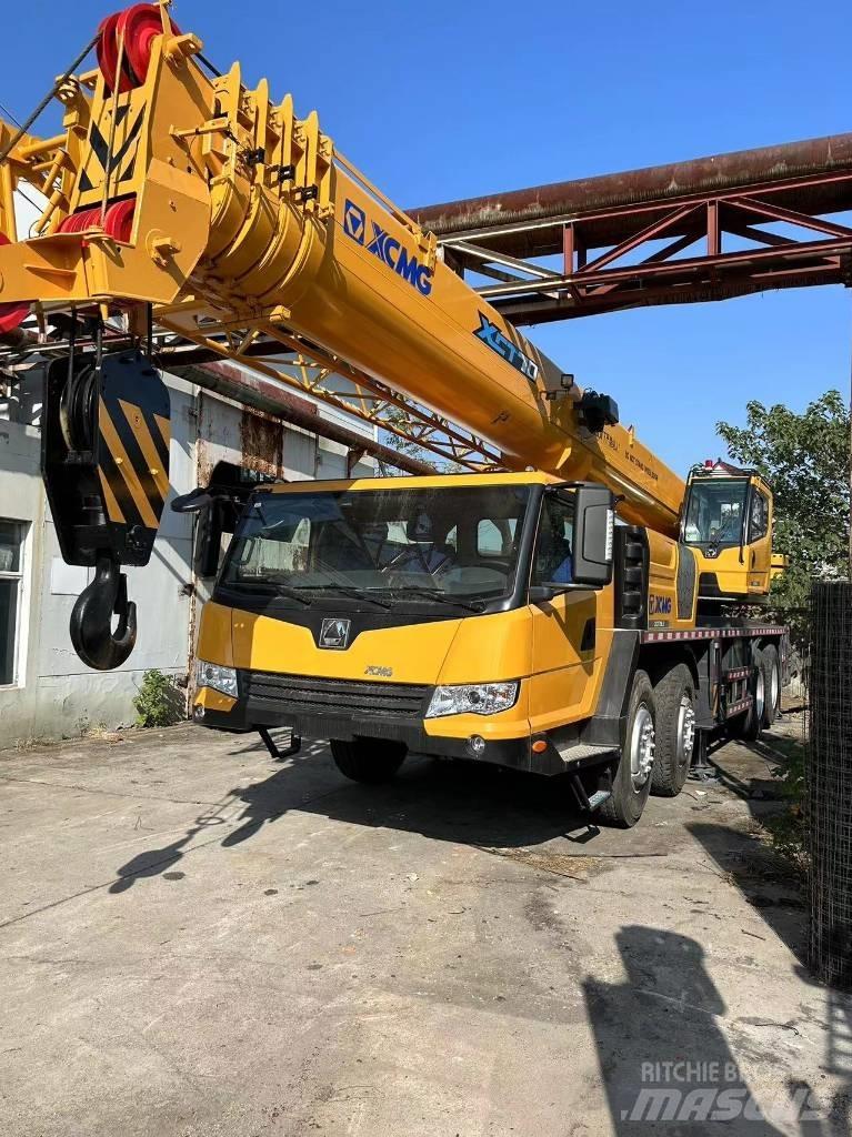 XCMG XCT 70 Univerzální terénní jeřáby