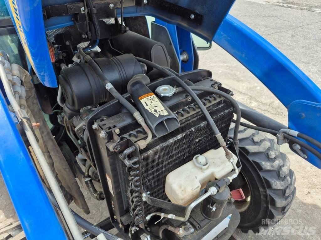 New Holland 3050 Traktory