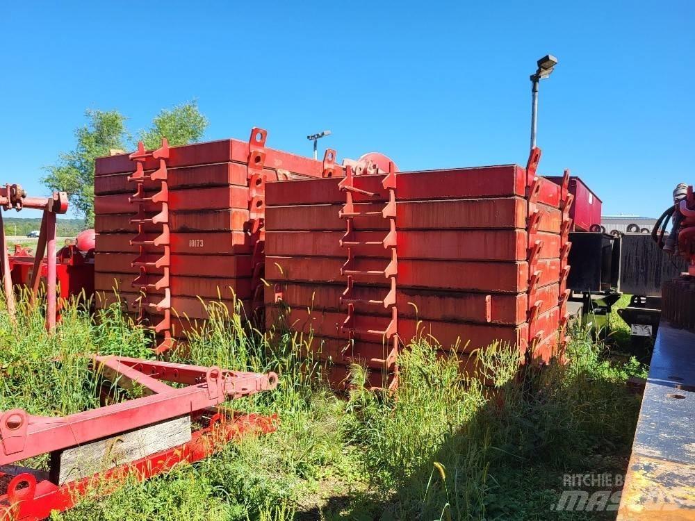 Manitowoc 16000 Pásové jeřáby
