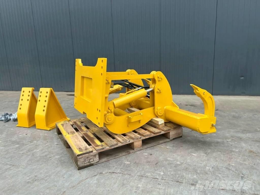 Komatsu D37 Půdní rozrušovače