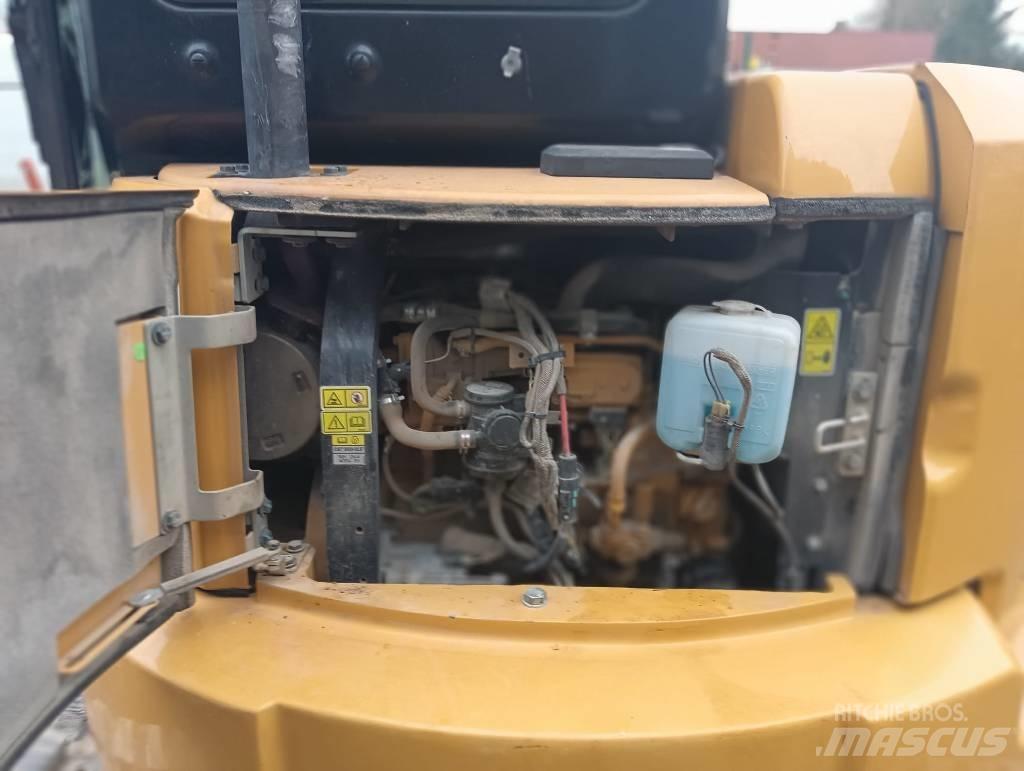 CAT 305 E CR Mini rýpadla < 7t