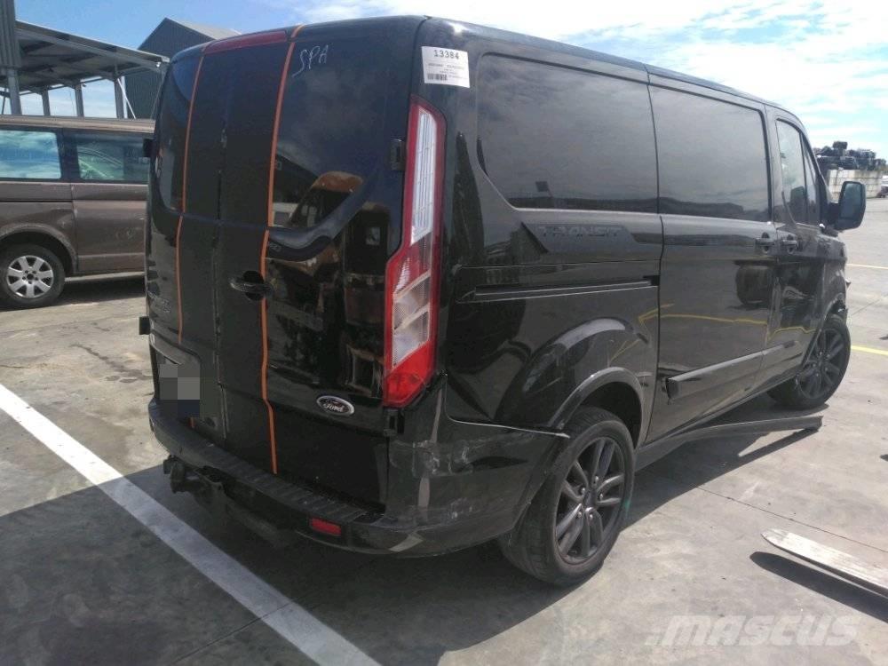 Ford TRANSIT CUSTOM Skříňová nástavba