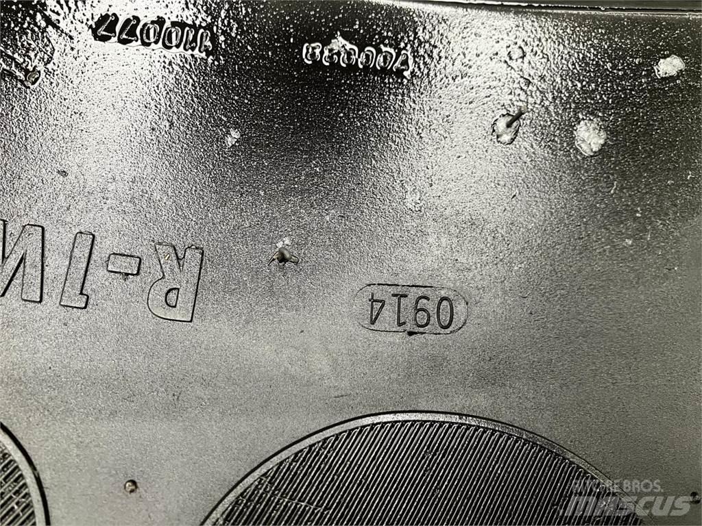 Mitas 480/95R50 Pneumatiky, kola a ráfky