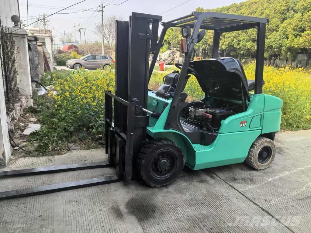 Mitsubishi 3t Dieselové vozíky