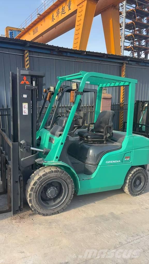 Mitsubishi 3t Dieselové vozíky