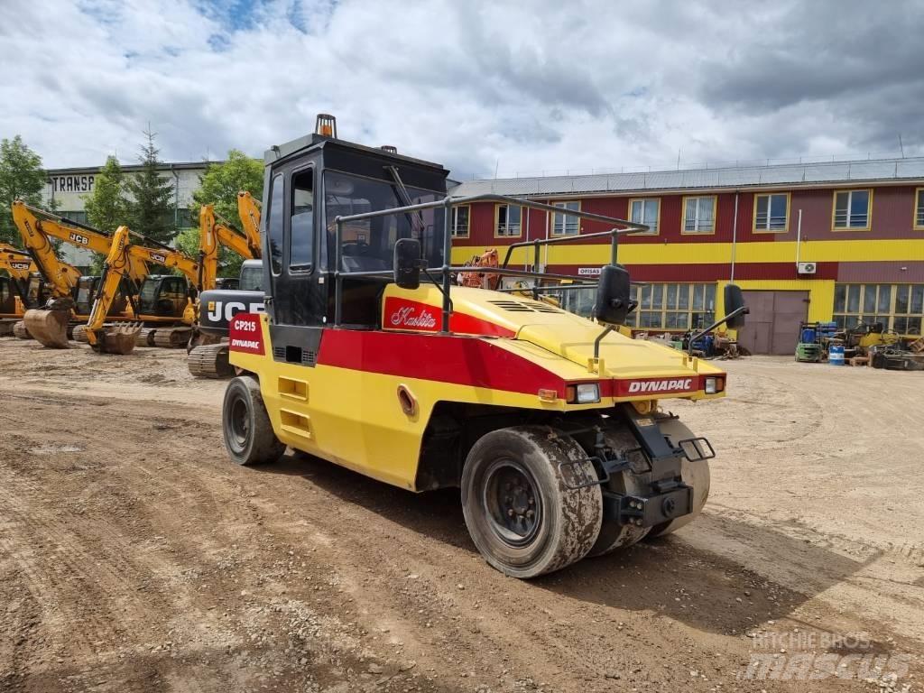 Dynapac CP 215 Pneumatikové válce