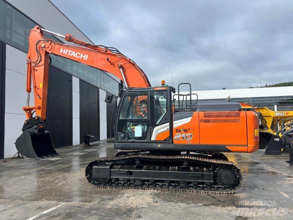 Hitachi ZX 210 LC-7 Pásová rýpadla