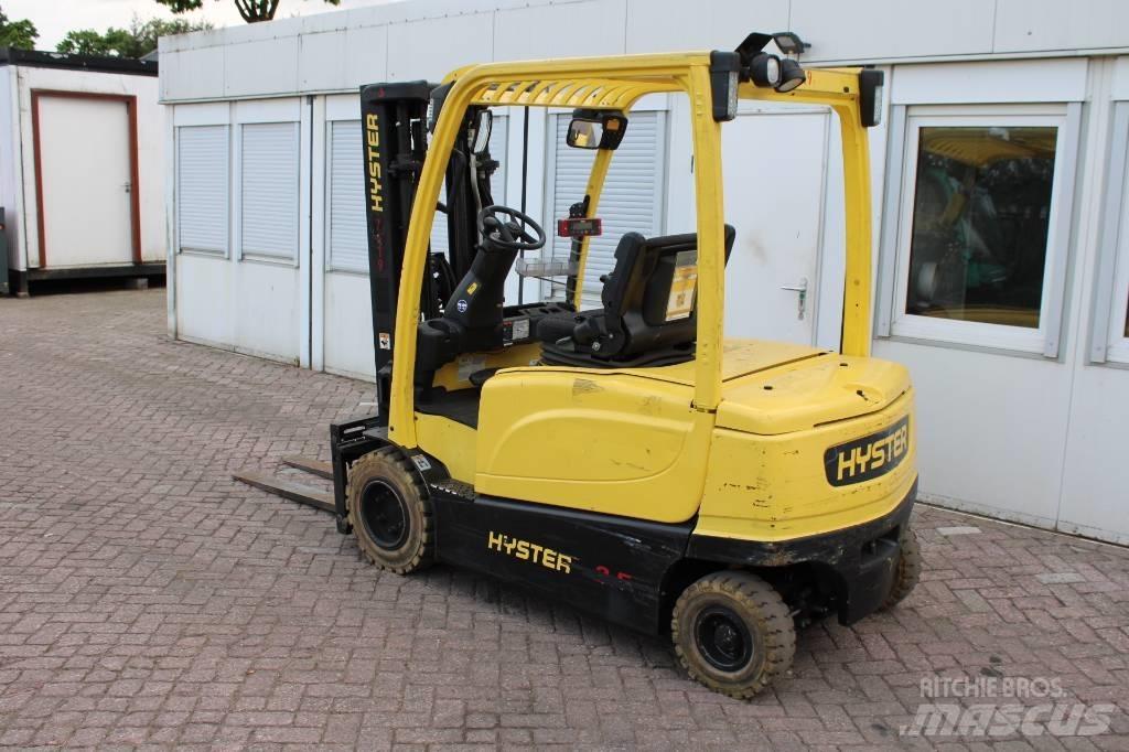 Hyster J 2.5 XN Akumulátorové vozíky