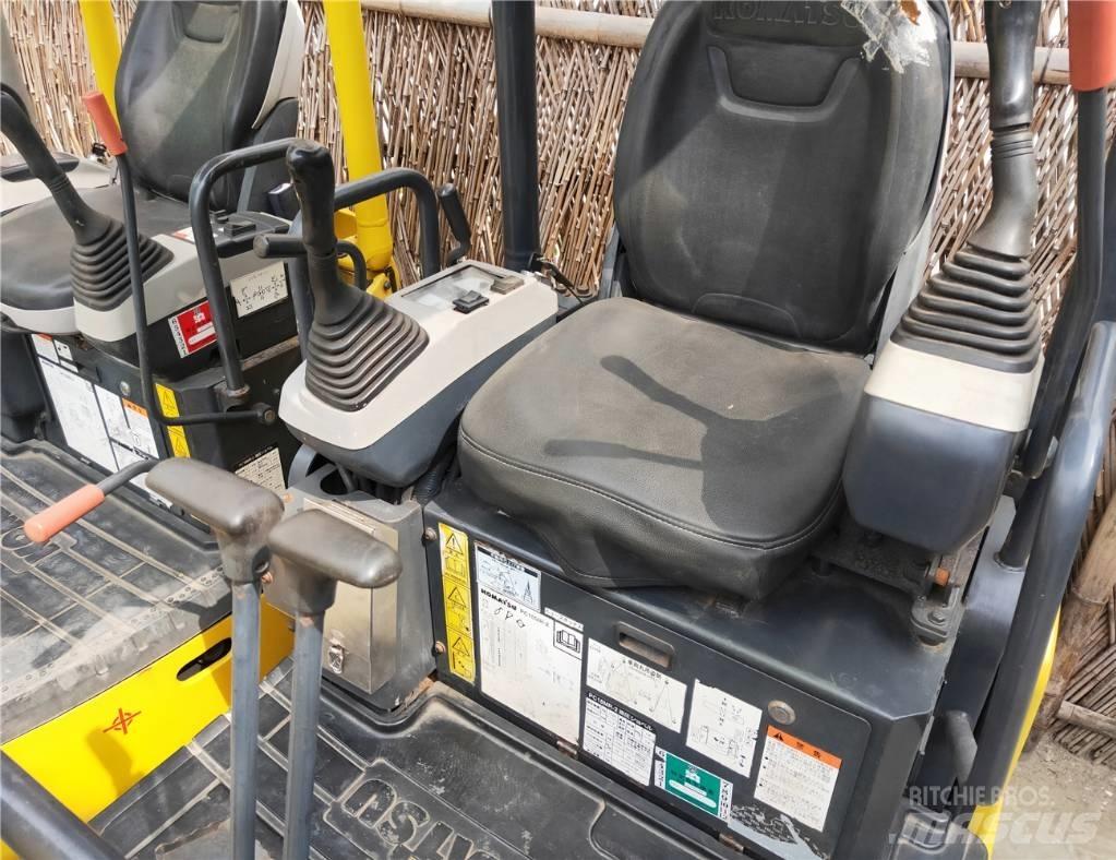 Komatsu PC18 Pásová rýpadla