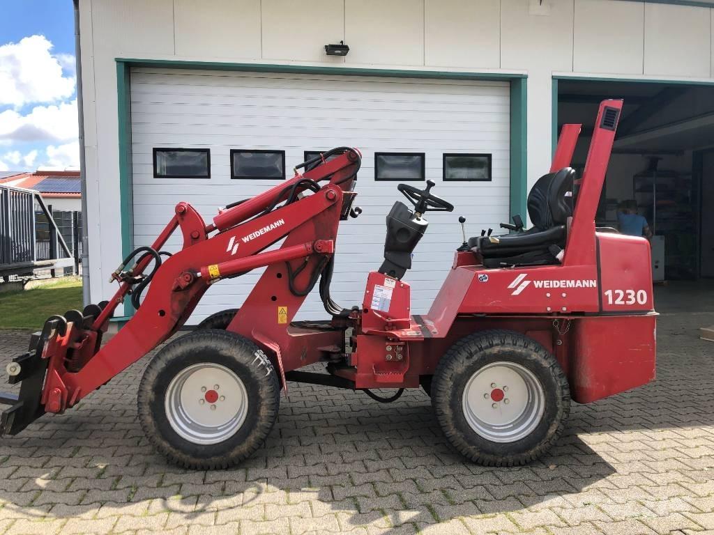 Weidemann 1230 Kolové nakladače