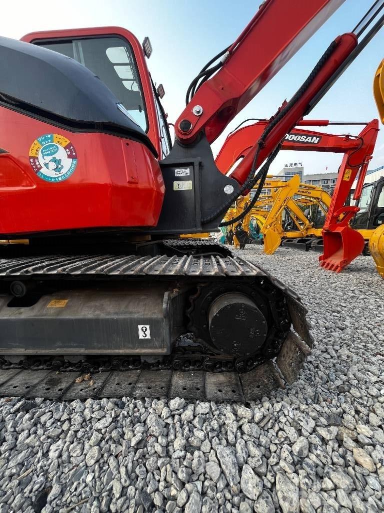 Kubota KX 080-3 Midi rýpadla 7t - 12t