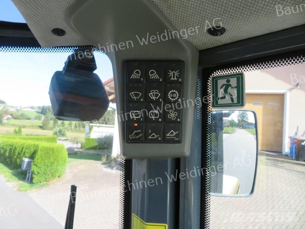 Yanmar V 80 Kolové nakladače