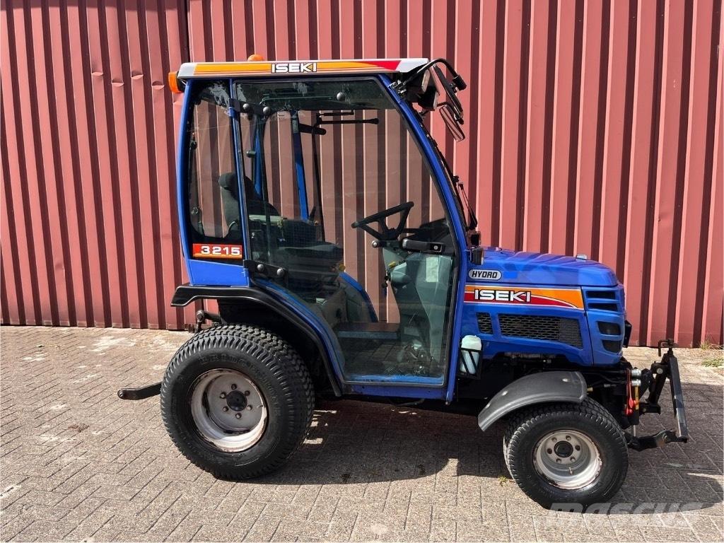 Iseki TM 3215 AHL Kompaktní traktory