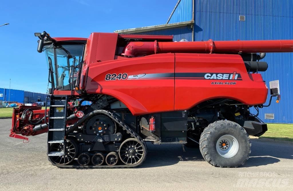 Case IH 8240 Sklízecí mlátičky