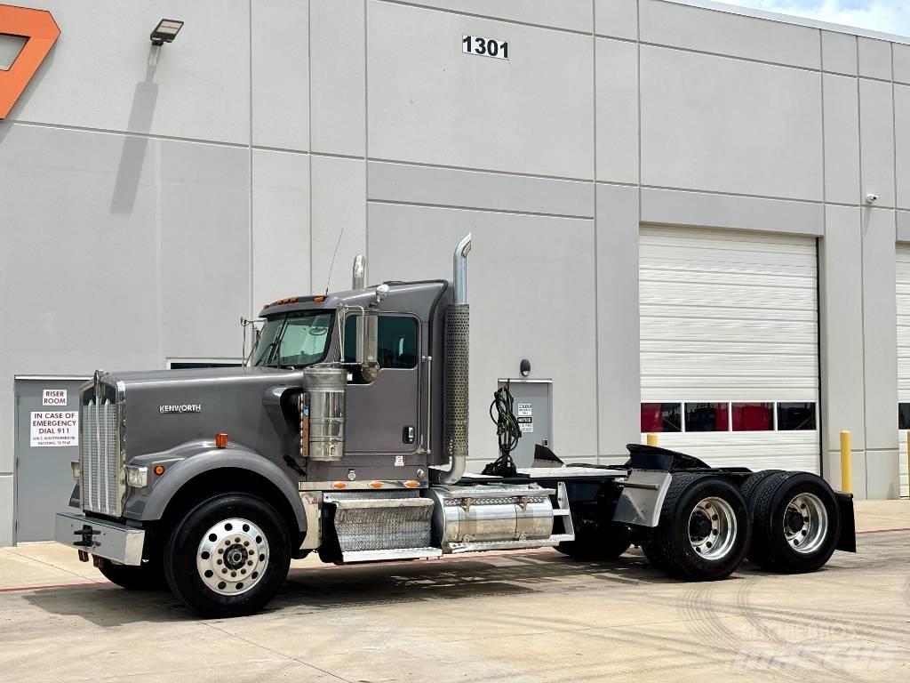 Kenworth W 900 Tahače