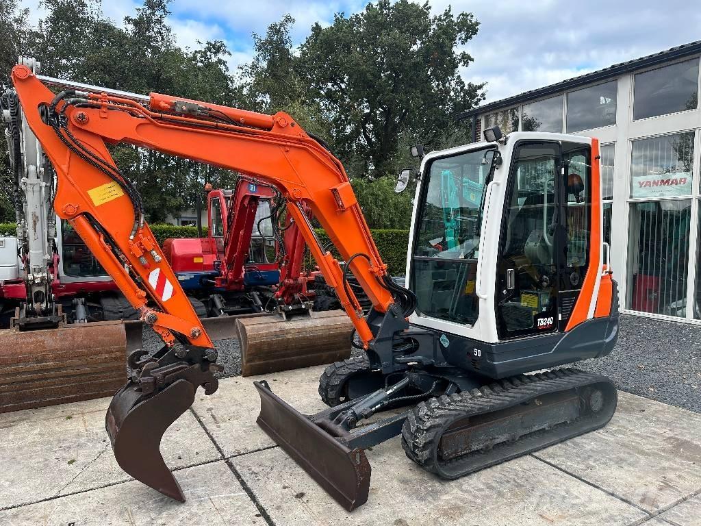 Takeuchi TB 235 CR Mini rýpadla < 7t
