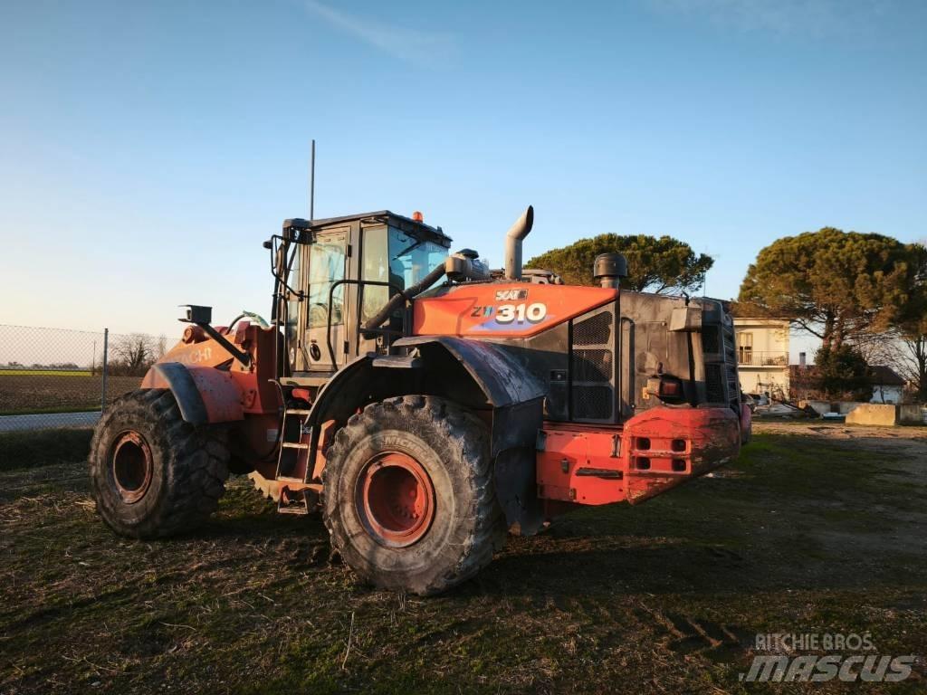 Hitachi ZW 310-6 Kolové nakladače