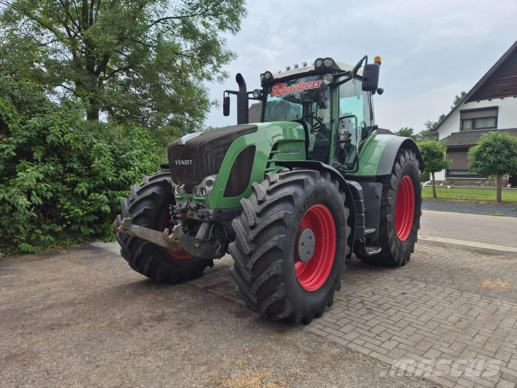 Fendt 927 Vario Traktory