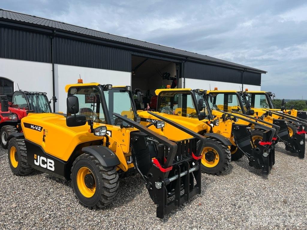 JCB 525-60 Hi-Viz Teleskopické manipulátory