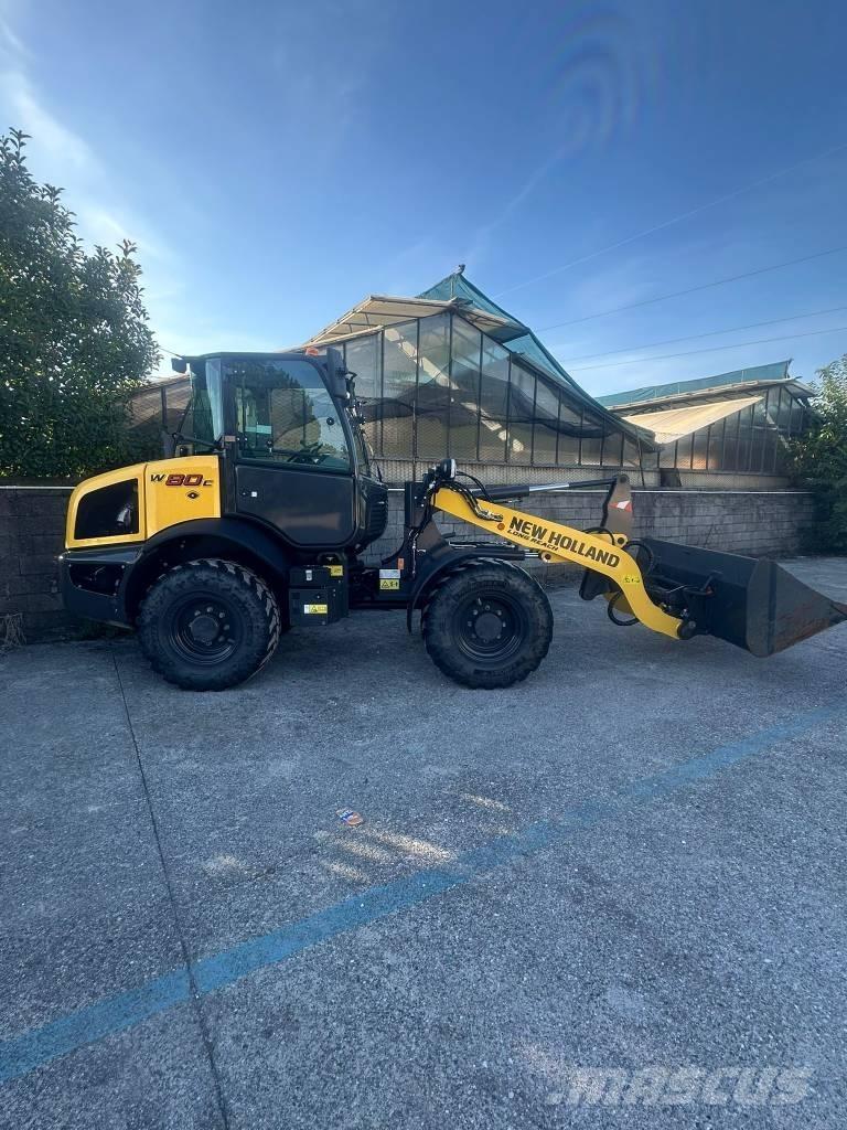 New Holland W 80 C Kolové nakladače