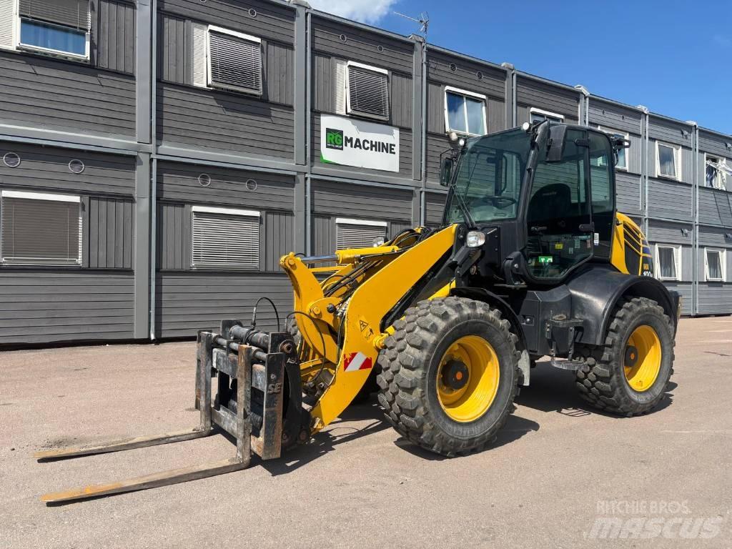 Komatsu WA 100 M-8E0 Kolové nakladače