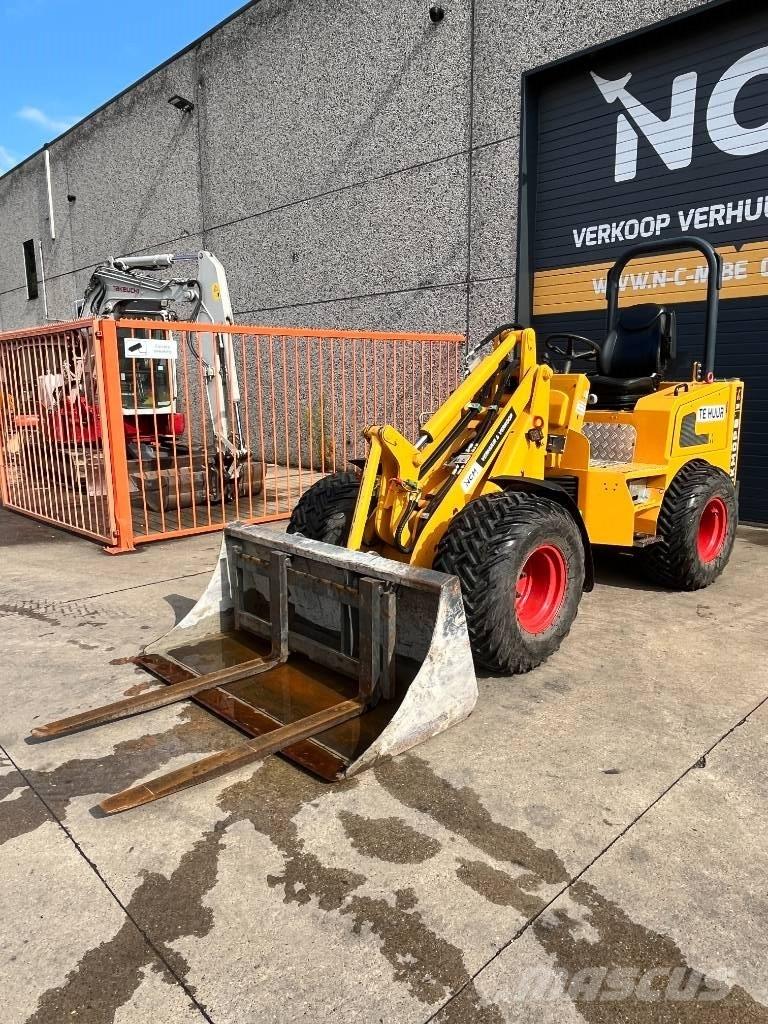 Knikmops KM 250 Kolové nakladače