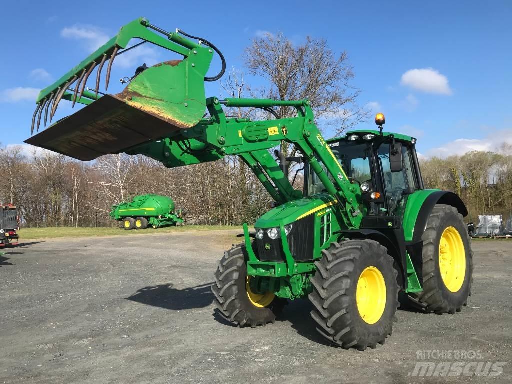 John Deere 6100 M Traktory