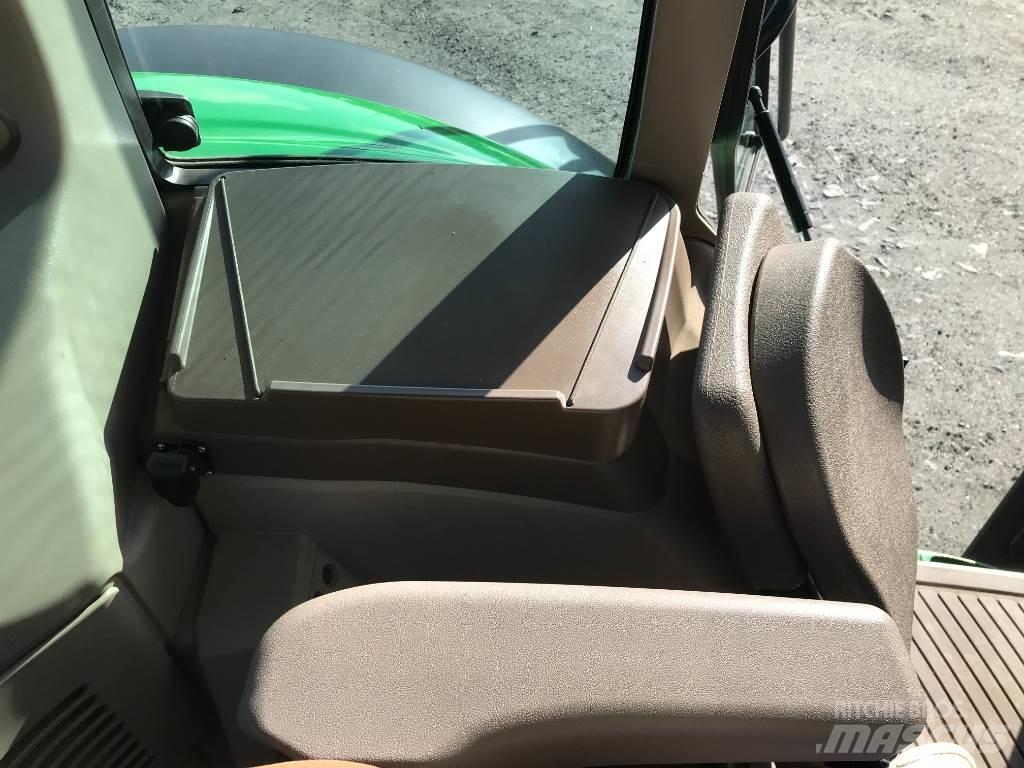 John Deere 6100 M Traktory