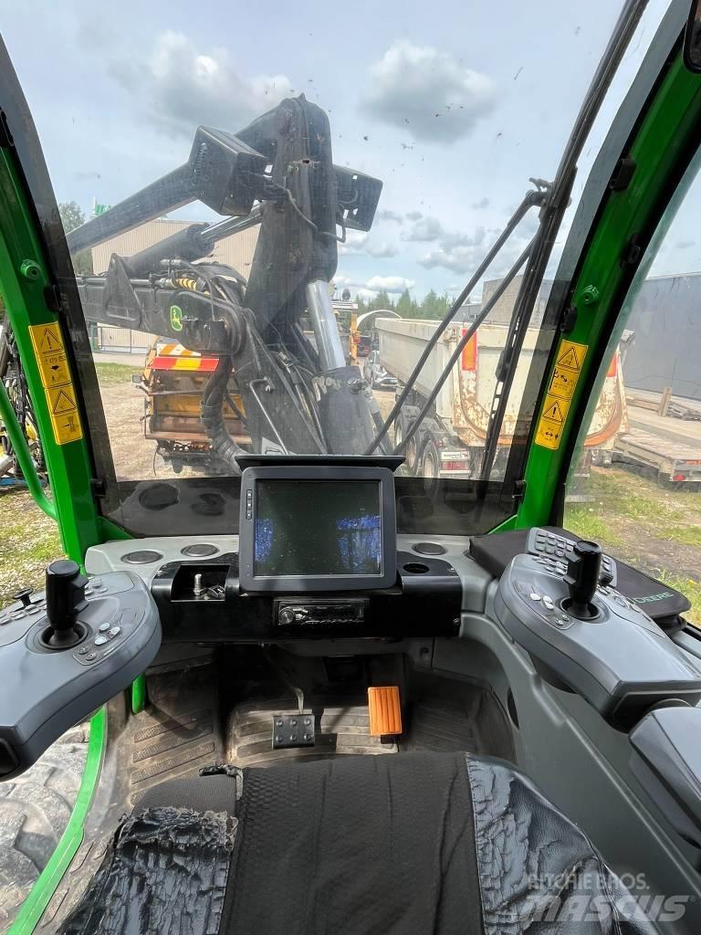 John Deere 1070E Harvestory