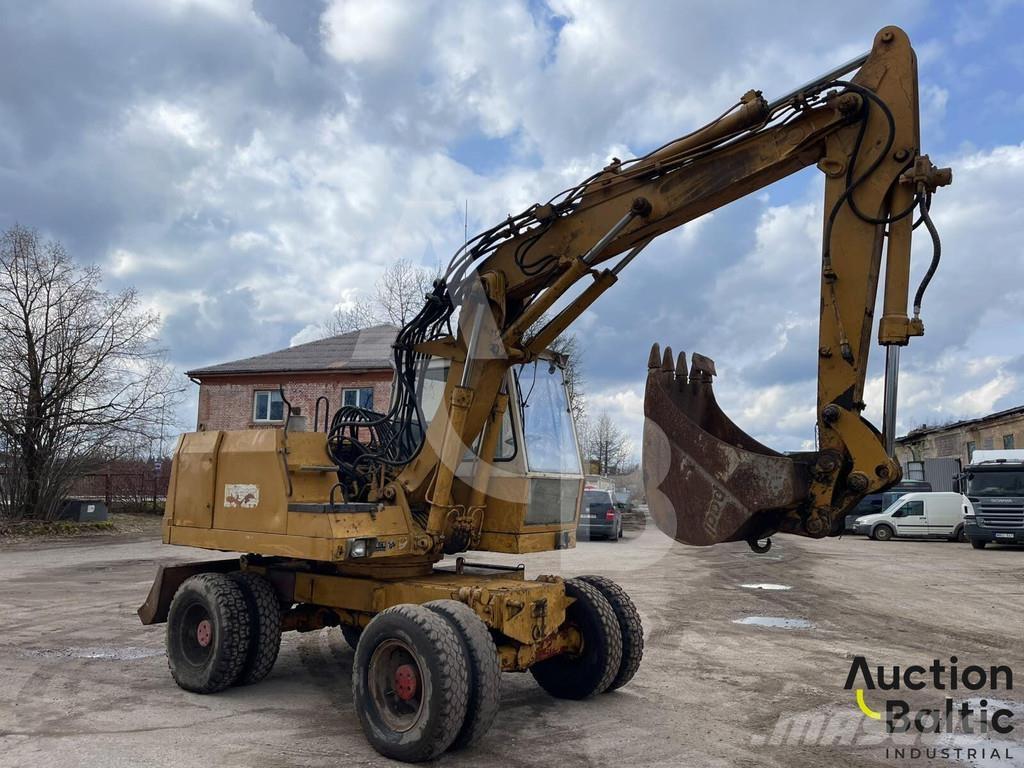 Liebherr A 900 C Kolová rýpadla