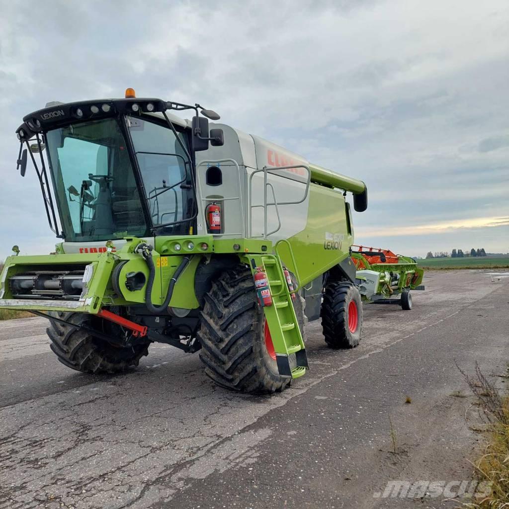CLAAS Lexion 670 Sklízecí mlátičky