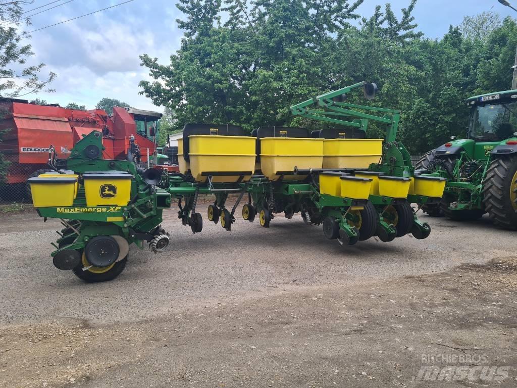 John Deere 1770 Sázecí stroje