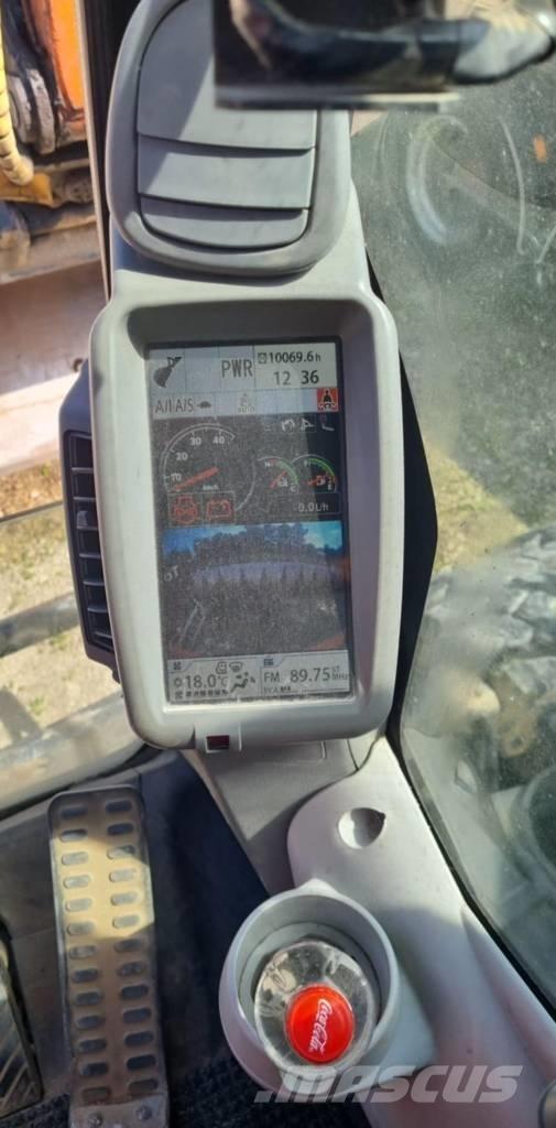 Hitachi ZX140W-5B Kolová rýpadla