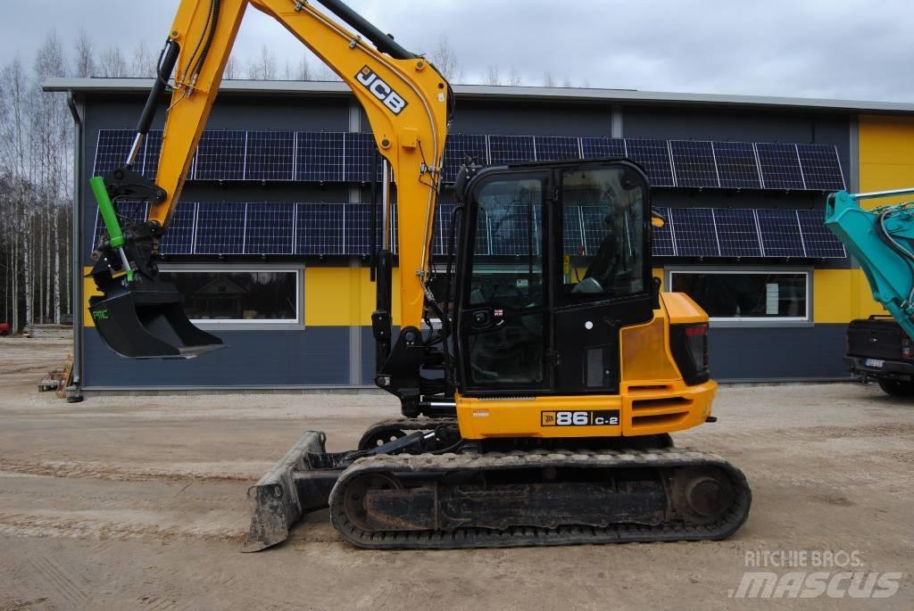 JCB 86 C-2 Midi rýpadla 7t - 12t