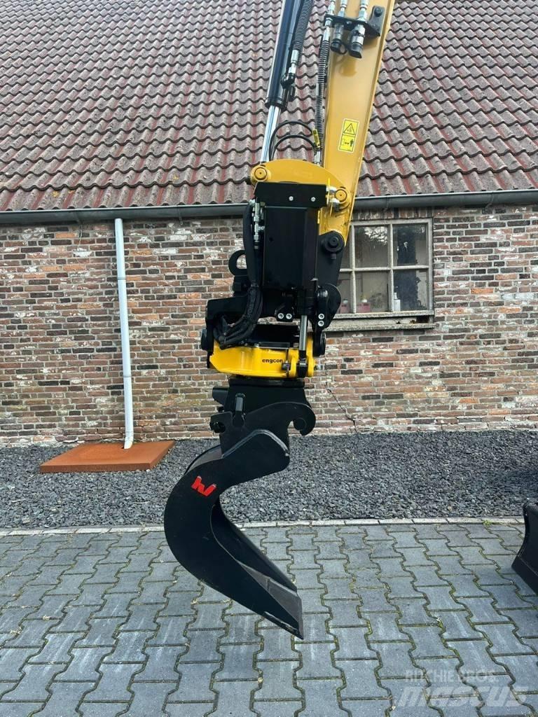 Engcon EC 204 Mini rýpadla < 7t