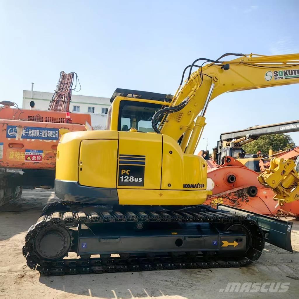Komatsu PC 128 US Midi rýpadla 7t - 12t