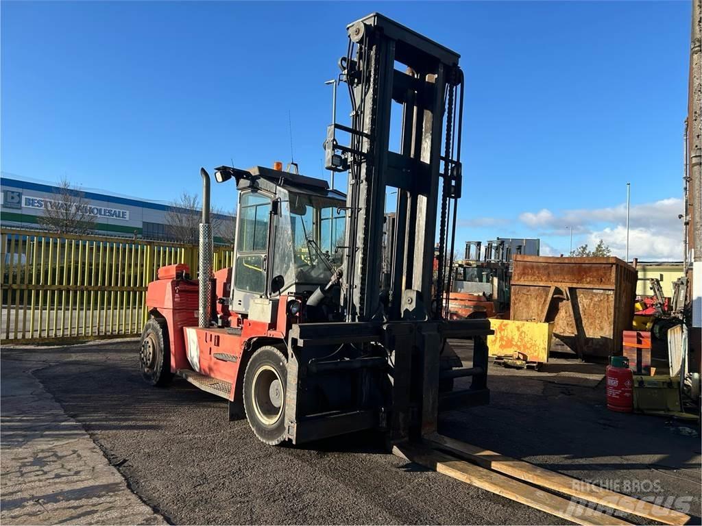Kalmar DCE150-12 Dieselové vozíky