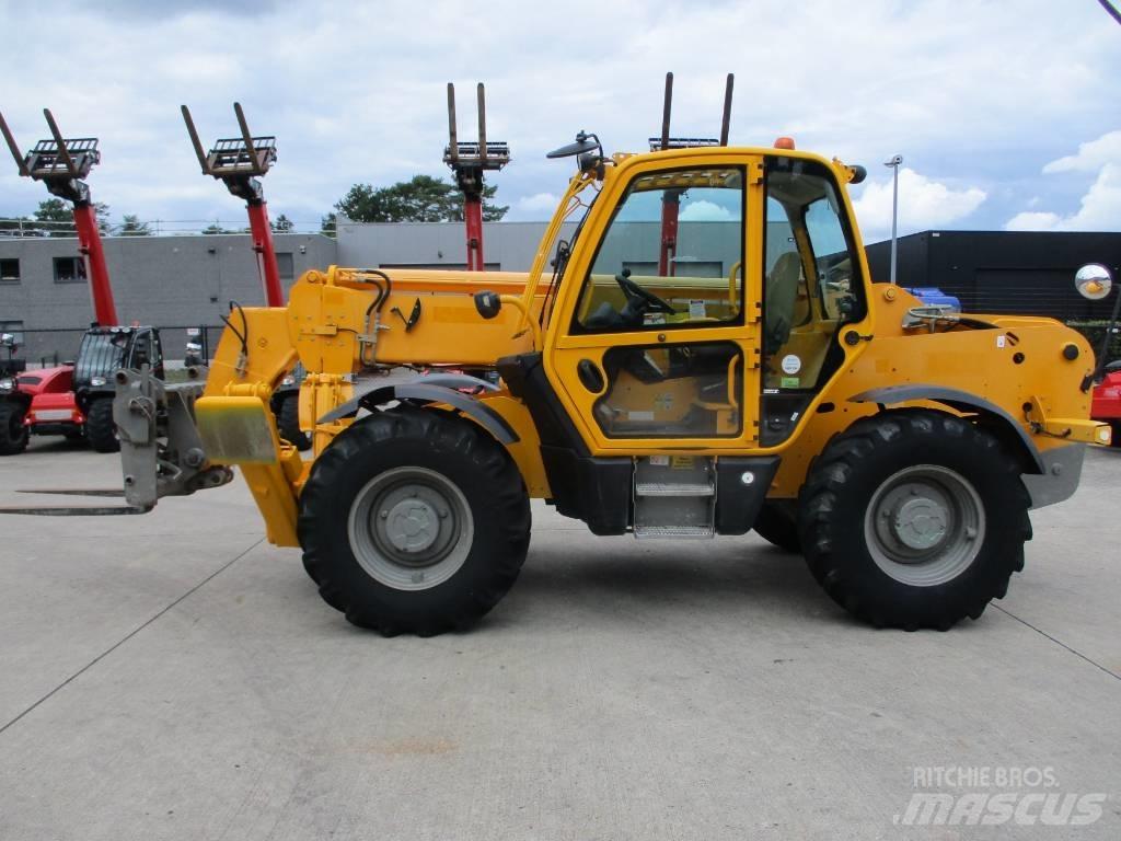 JCB 535-125 (624) Teleskopické manipulátory