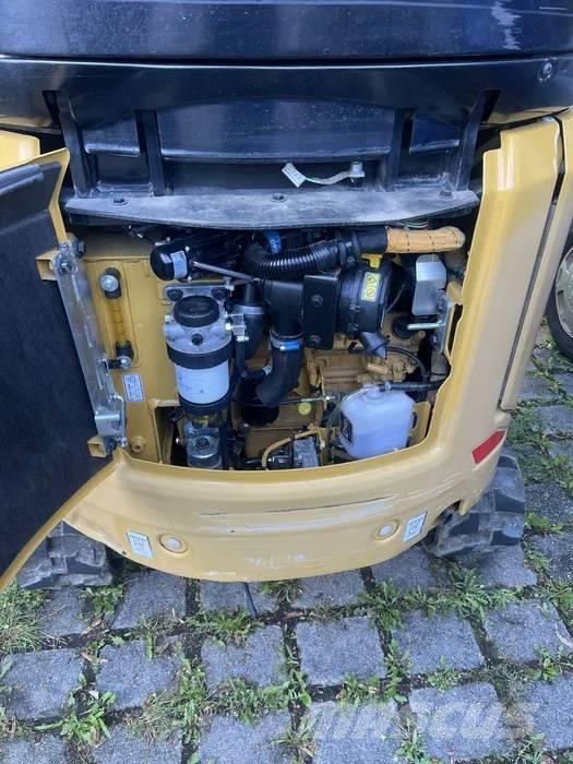 CAT 301.6 Mini rýpadla < 7t
