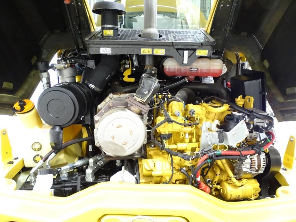 CAT 908M Kolové nakladače