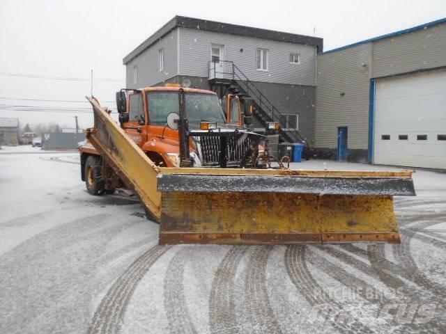 International 7400 Sněžné pluhy, přední sněhové radlice