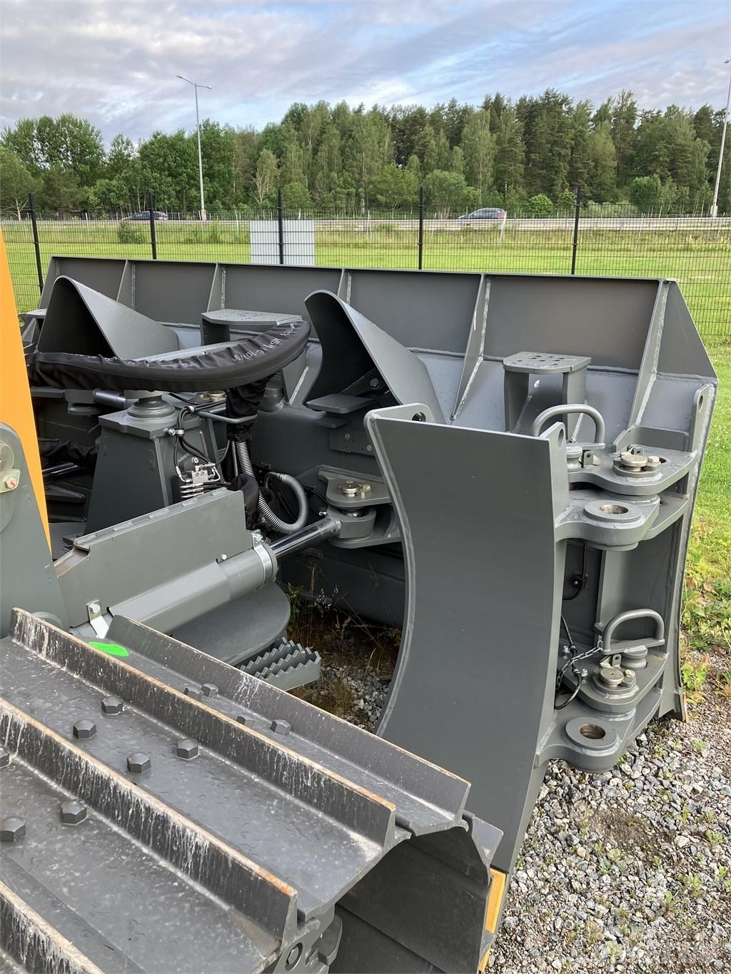 Liebherr PR 726 Pásové dozery